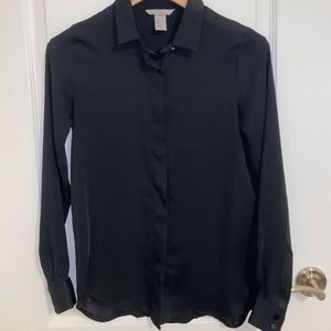 H&M black blouse / collared shirt